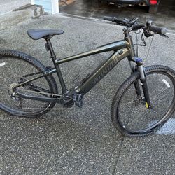 Specialized Turbo Tero 3 E Bike - Size M