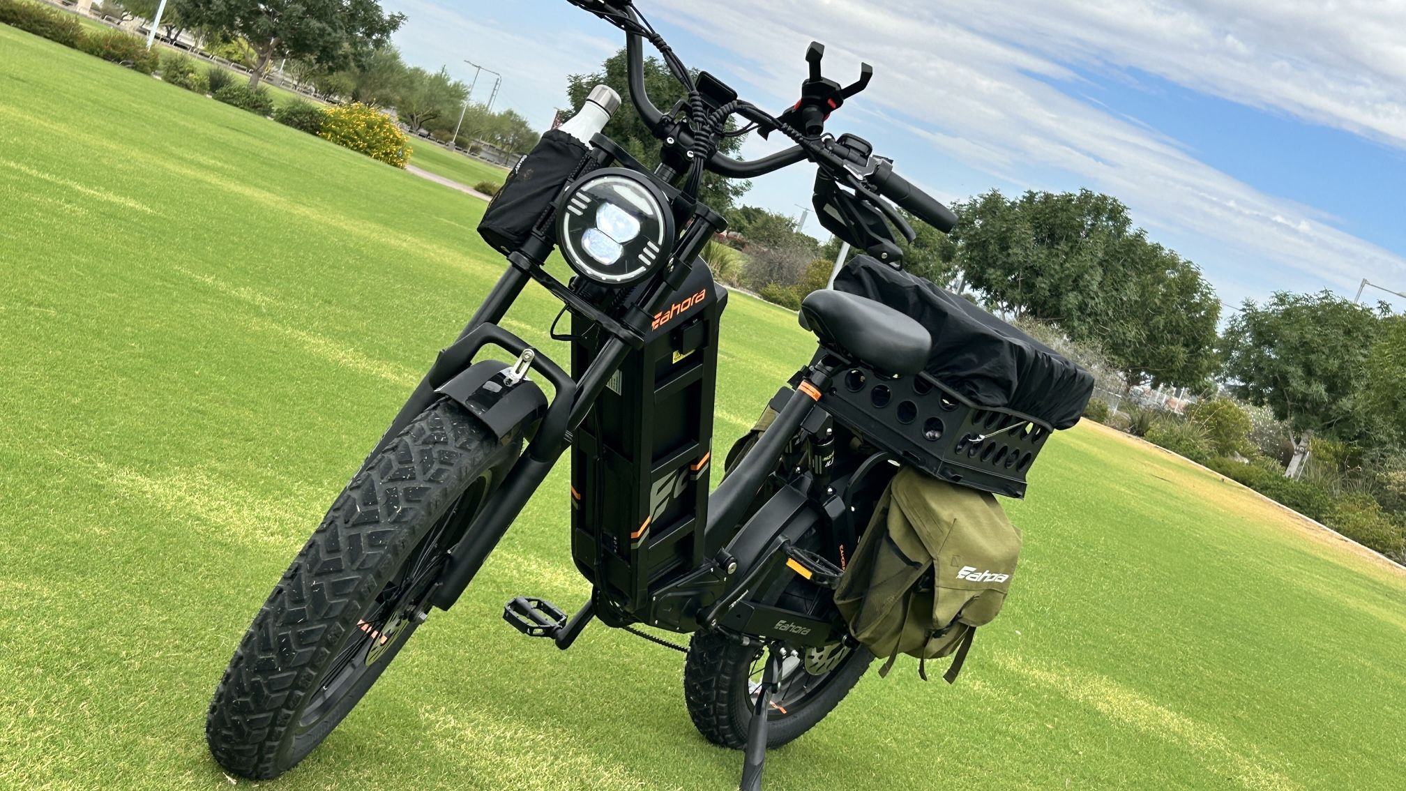 Eahora Juliet 60Ah 1000W Long-range Ebike