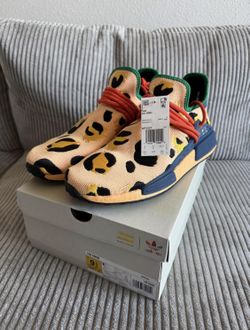 Brand New Adidas Pharrell Williams HU NMD (Men’s 9.5)