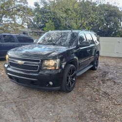 2009 CHEVY TAHOE