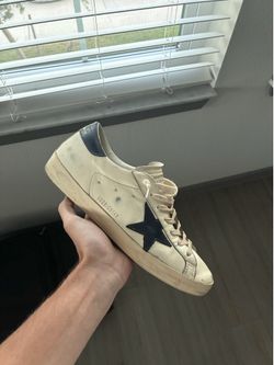 Golden Goose superstars size 43/ men's 10