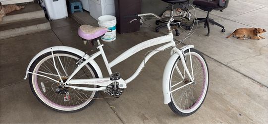 Women's Beach Cruiser Bicycle White Pink