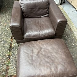 Brown Natuzzi Leather Chair