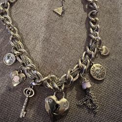 Guess Heart & Key Charms Necklece