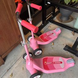 2 Radio Flyer Scooters 