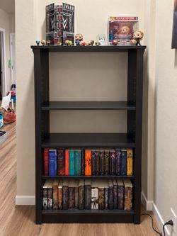 Black Wood 4-Shelf Bookcase