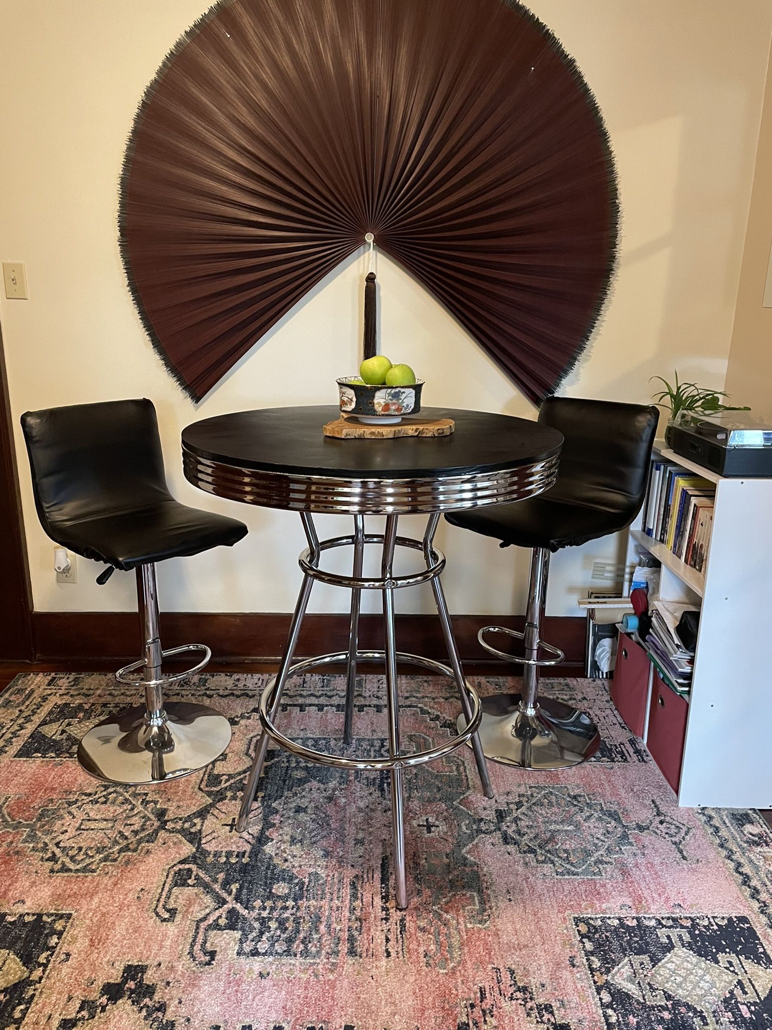 Parlor style Table And Adjustable Bar Chairs