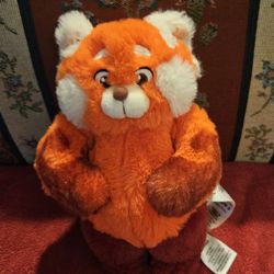 DISNEY PIXAR TURNING RED PANDA MEI 10" FURRY PLUSH ANIMAL TOY PRE-OWNED IN GOOD COND.