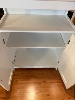 Entry way table