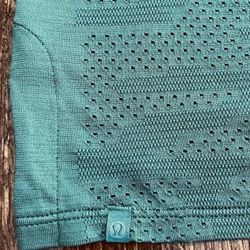 🍋Lululemon  Green Crop Tank 2  