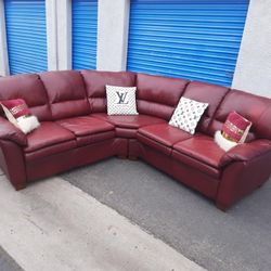 Really Leather Sectional Couch Red 🛋 