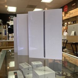 iPad 9th Gen 64Gb Ram  Wi-Fi 