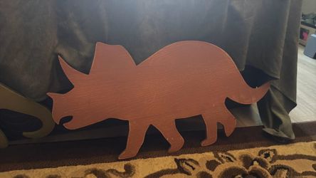 Dinosaur wall decor