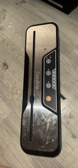 Garmkey Automatic Vacuum Sealer Machine with Built-In Bag Cutter
