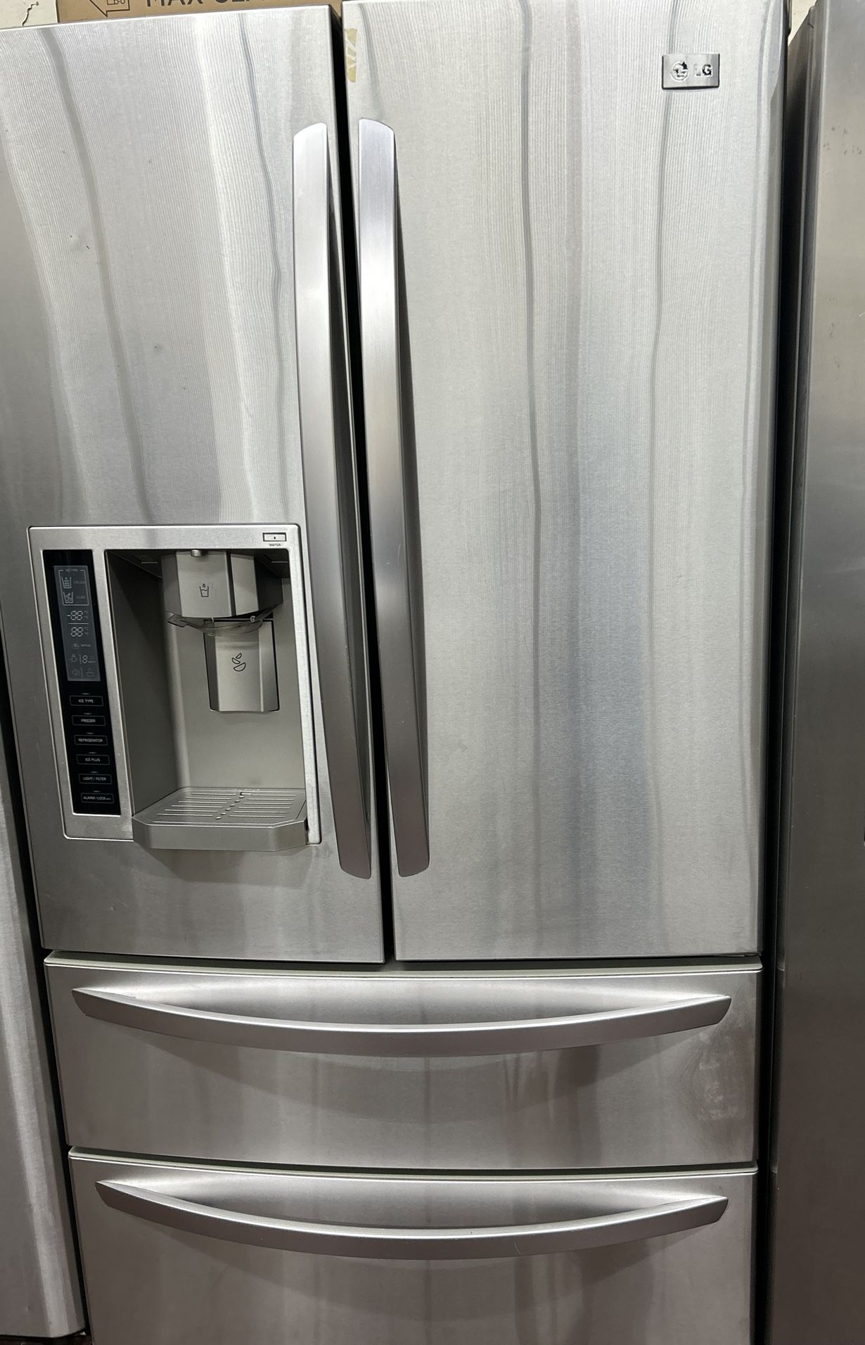 LG french door refrigerator for Sale in Lindenhurst, NY OfferUp