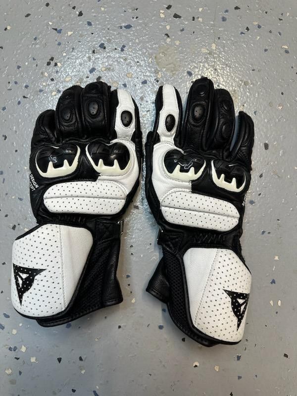 Dainese Motorcycle Gloves Like New