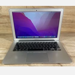 Apple MacBook Air A1466 1.6GHz Dual-Core Intel Core i5 8GB RAM/256GB SSD