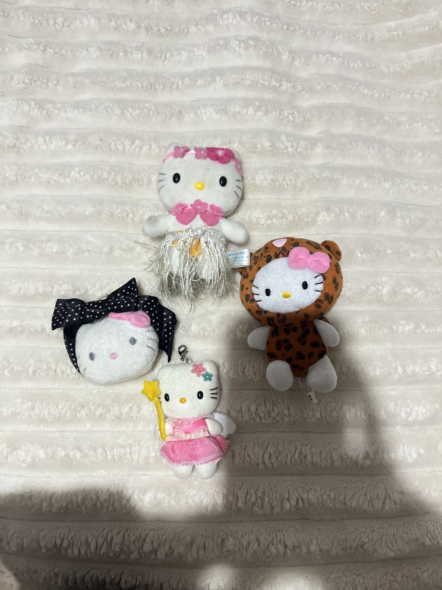 Vintage Hello Kitty Small Plushies