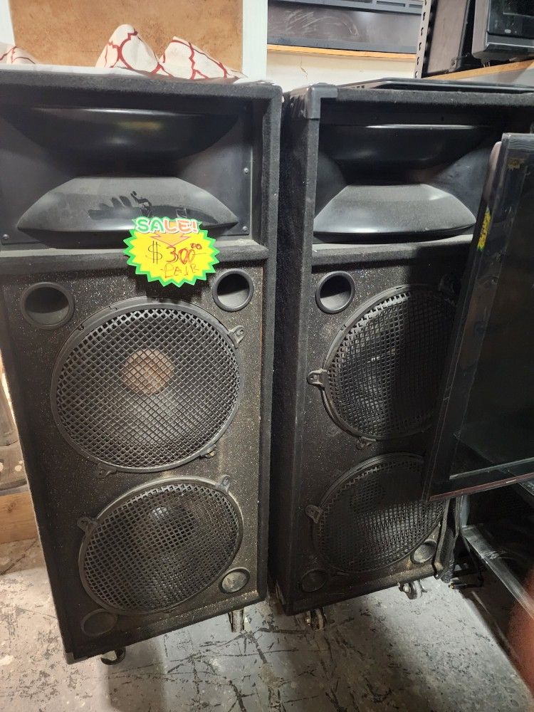 Speakers 15 Inch Ev