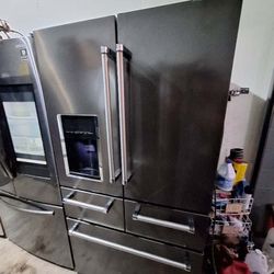 Kitchen Aid Refrigerator Good Condition 3 Months Warranty Delivery Aviable 