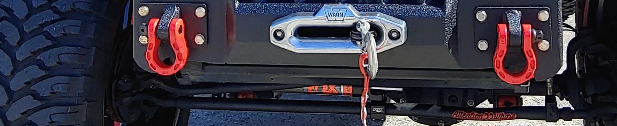 Tow Shackles (2) Red + Warn Winch Fairlead premium