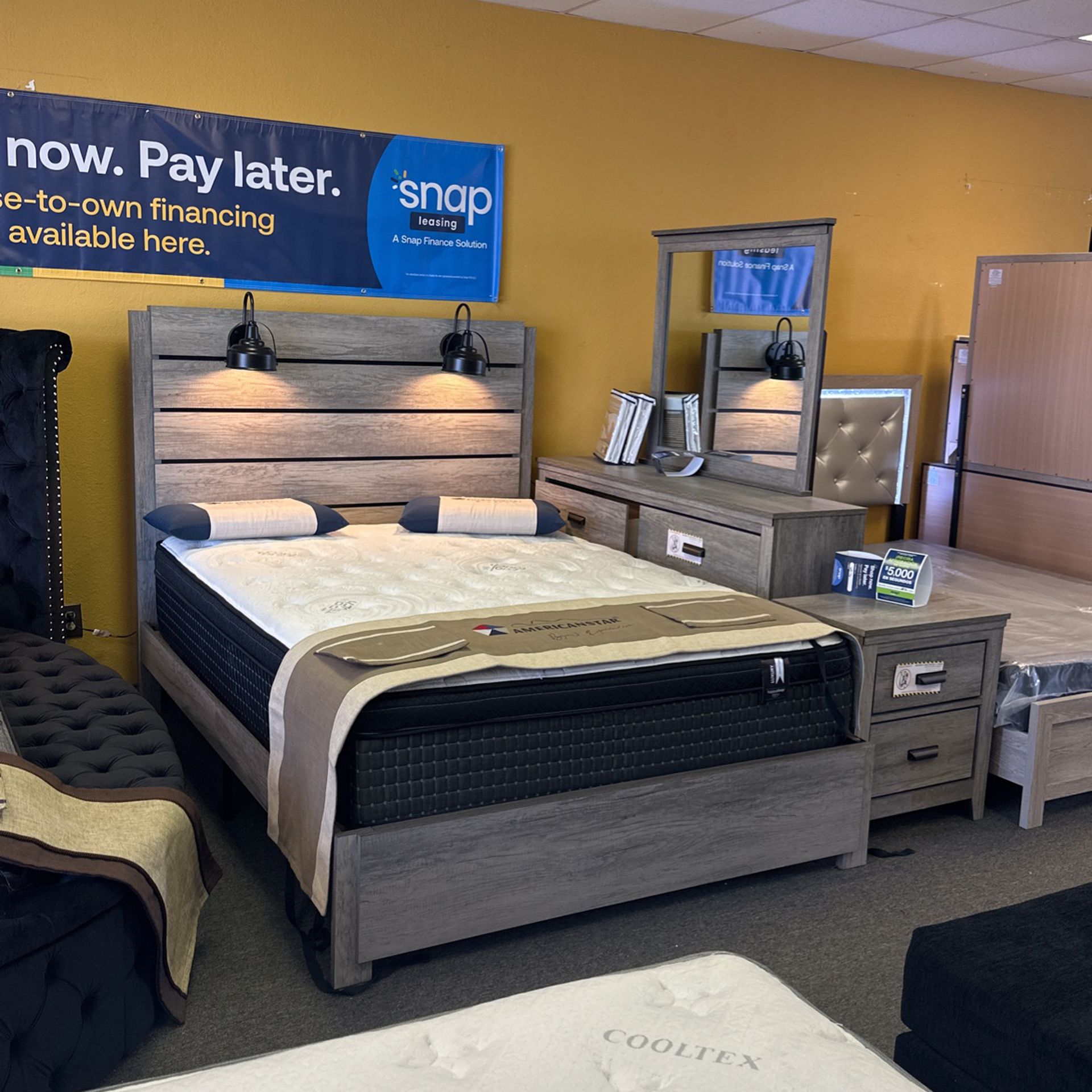 New Queen Size 4 Piece Cam Bed Includes Bedframe, Mirror, Dresser, And Nightstand With Free Delivery