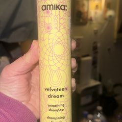 Amika Shampoo