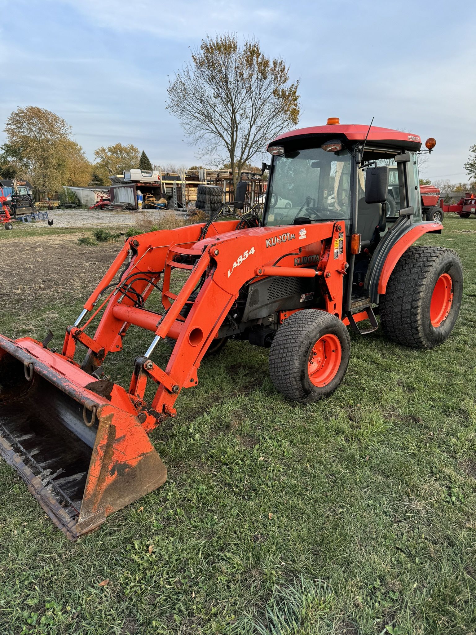 Kubota L4240