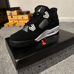 Jordan 4 retro 