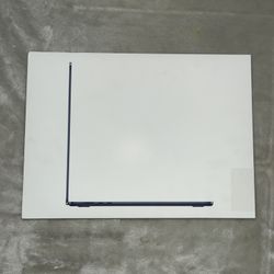 Apple MacBook Air  256GB Brand new sealed