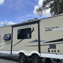 2019 Coachmen Freedom Express Ultra Lite 248rbs