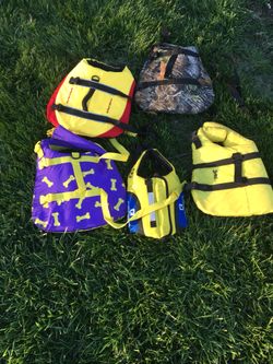 Pet life jackets