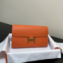 Crossbody bag Color orange Gold buckle