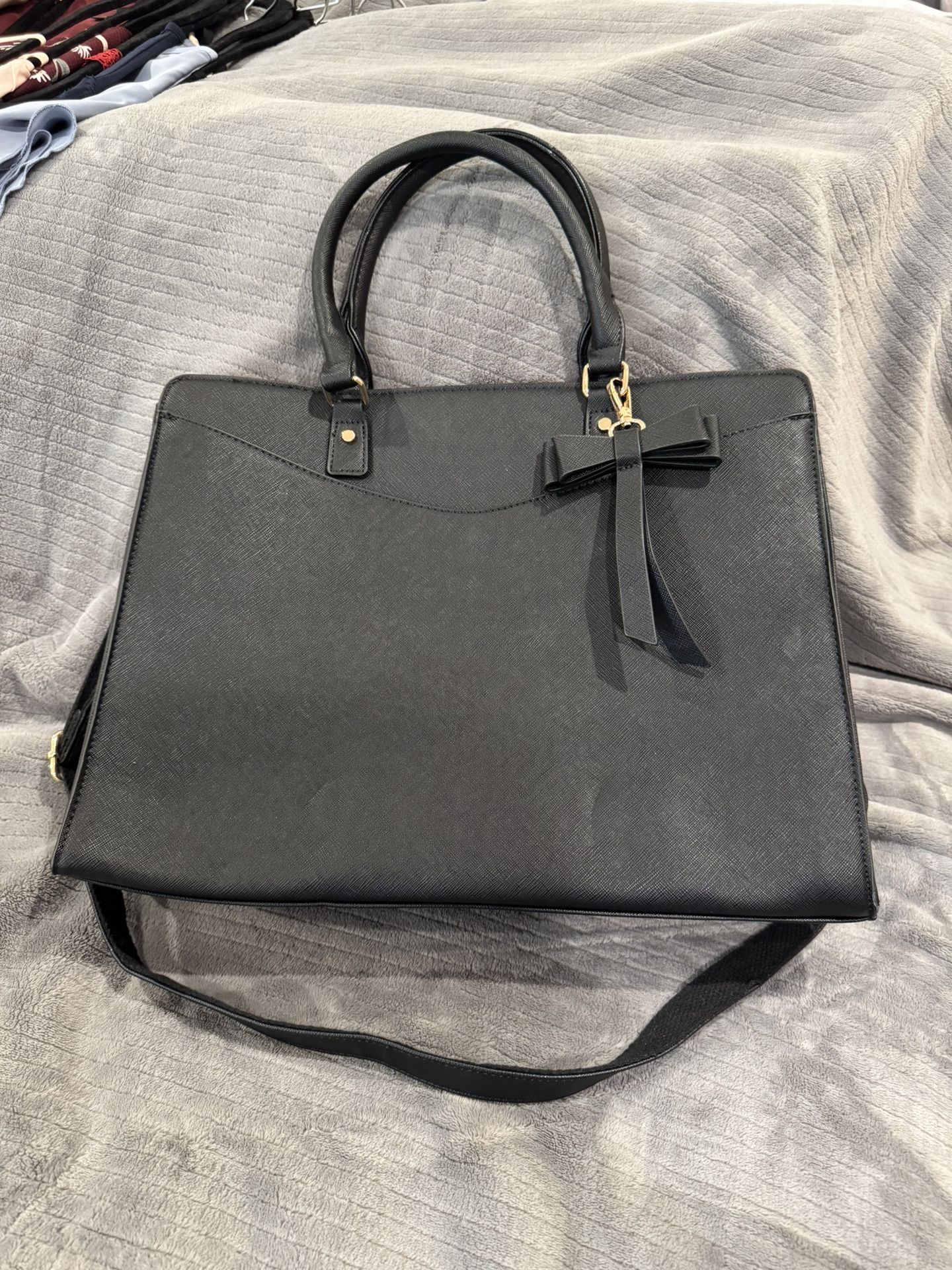 Black Tote Bag With Laptop Pocket Inside