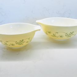Vintage “Shenandoah” Pattern Nesting Bowls Set Of Two Great Condition