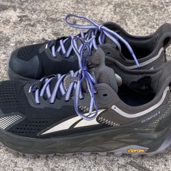 WOMENS ULTRA TRAIL RUNNING SHOES
