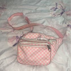 Dickies Pink Checkered Fanny Pack