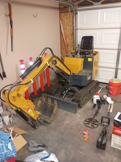 Agt h12 excavator