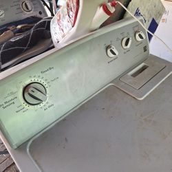 Kenmore Dryer 50$