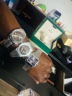 Rollie, ap, carti