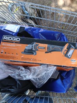 RIDGID  18V 4-1/2 IN PADDLE SWITCH ANGLE GRINDER KIT