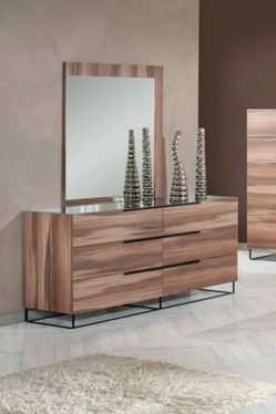 DRESSER AND TWO BED END TABLES