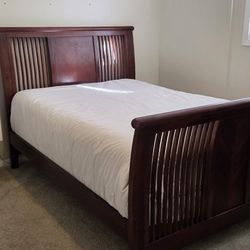 Double/ Full  Bed Frame, Converts to a Crib, Toddler Day Bed, Day Bed. 