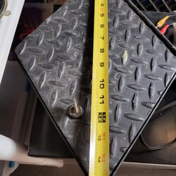 Metal Safe