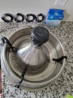 Big sale was 50 now only 30.00 D360ss Pet Fountain 