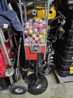 COIN MACHINE  