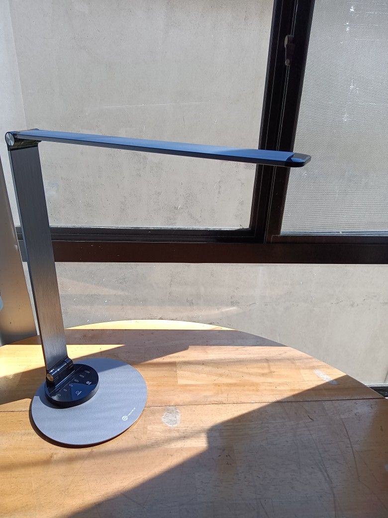 Art Deco LED Desk Lamp by TaoTronics