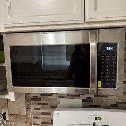 Midea Microwave/Hood