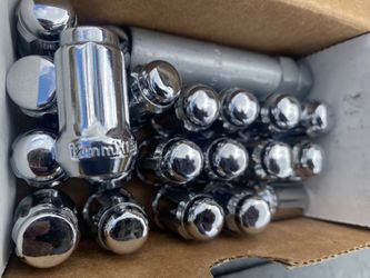 Lug Nts For Honda Civic and Accord $48