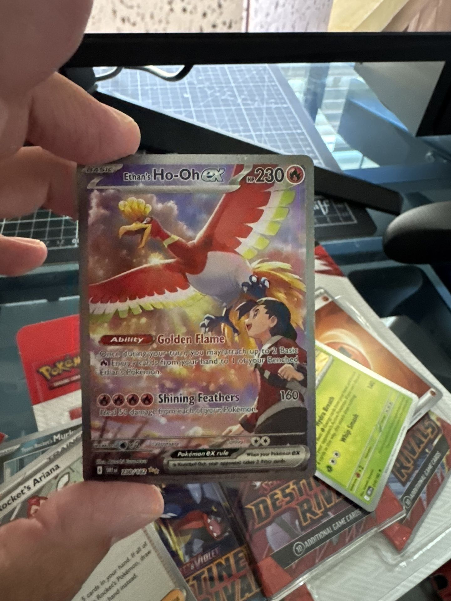 ETHANS HO OH